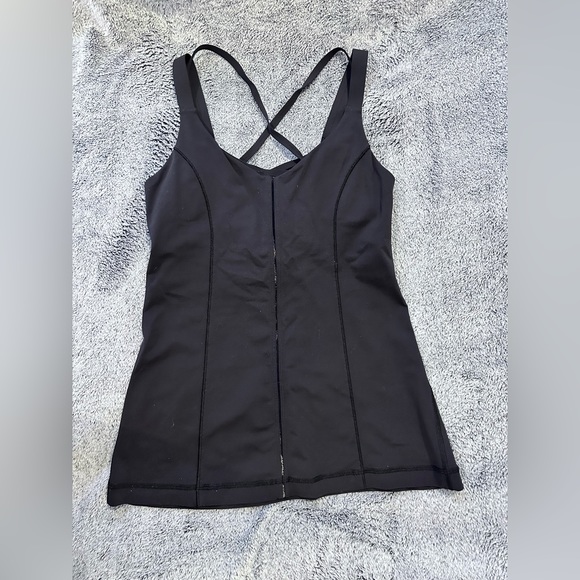 Lululemon hot to street tank size 4 - Picture 7 of 8